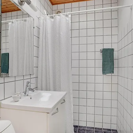 Holiday home 3 Bedroom Lovely In Gilleleje