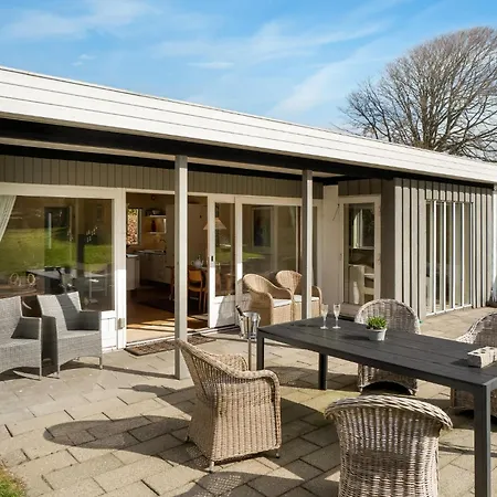 3 Bedroom Lovely In *